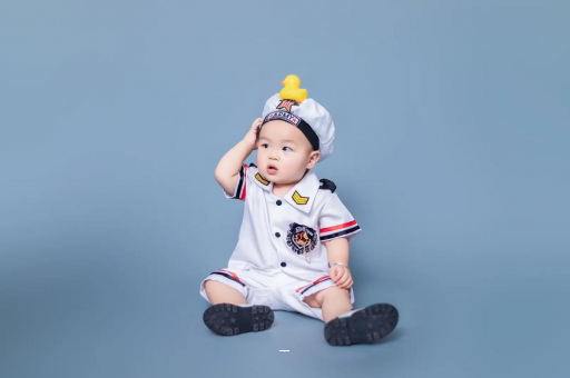 分宜宝宝老摇头怎么回事